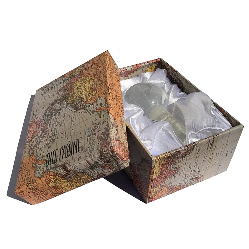 Oleg Cassini Collectible Crystal Globe Clear Etched Boxed Bottle Stopper
